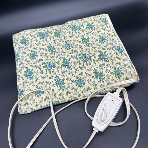 Vintage Electric Heating Pad Blue Floral Cover Temperature Control Retro - Picture 1 of 9